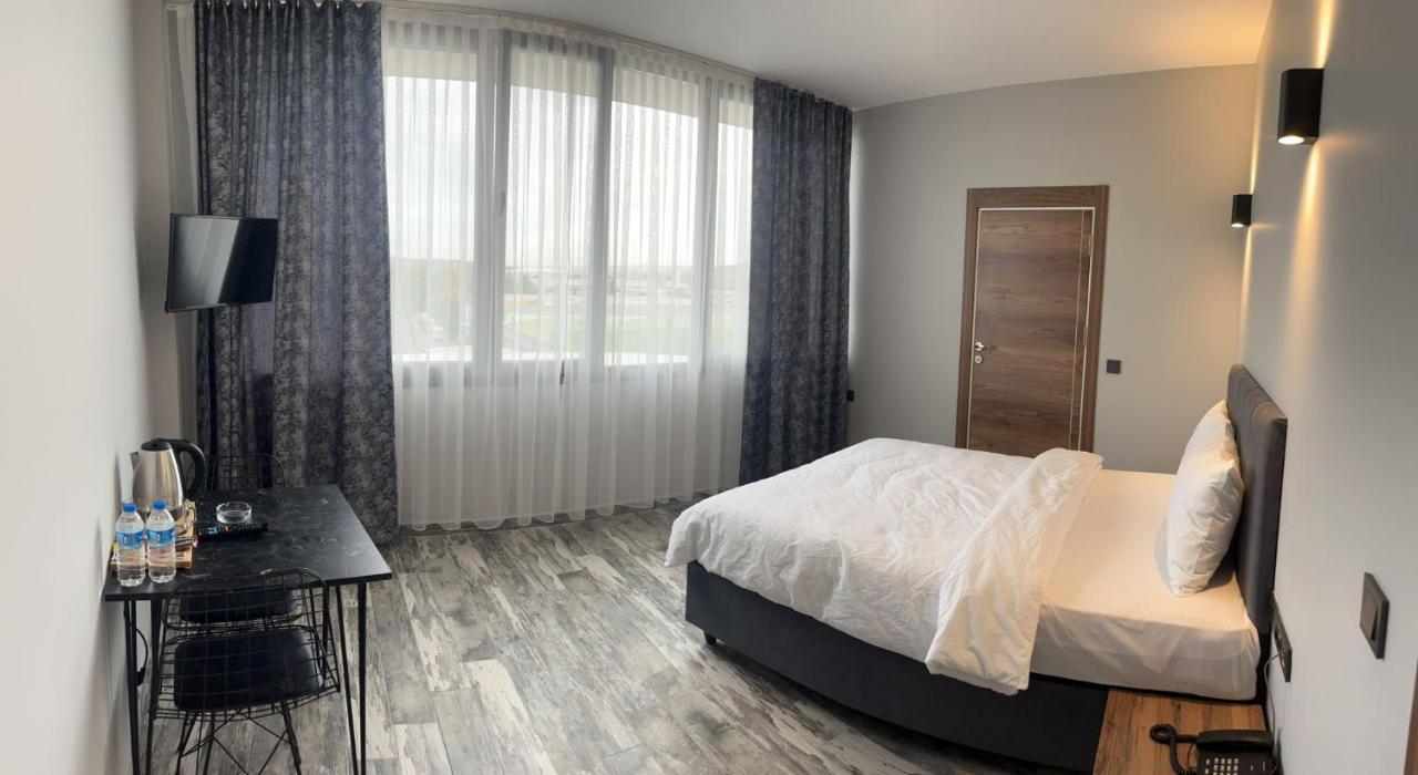 Tuzla Suite Otel Istambul Exterior foto