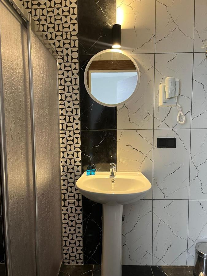Tuzla Suite Otel Istambul Exterior foto
